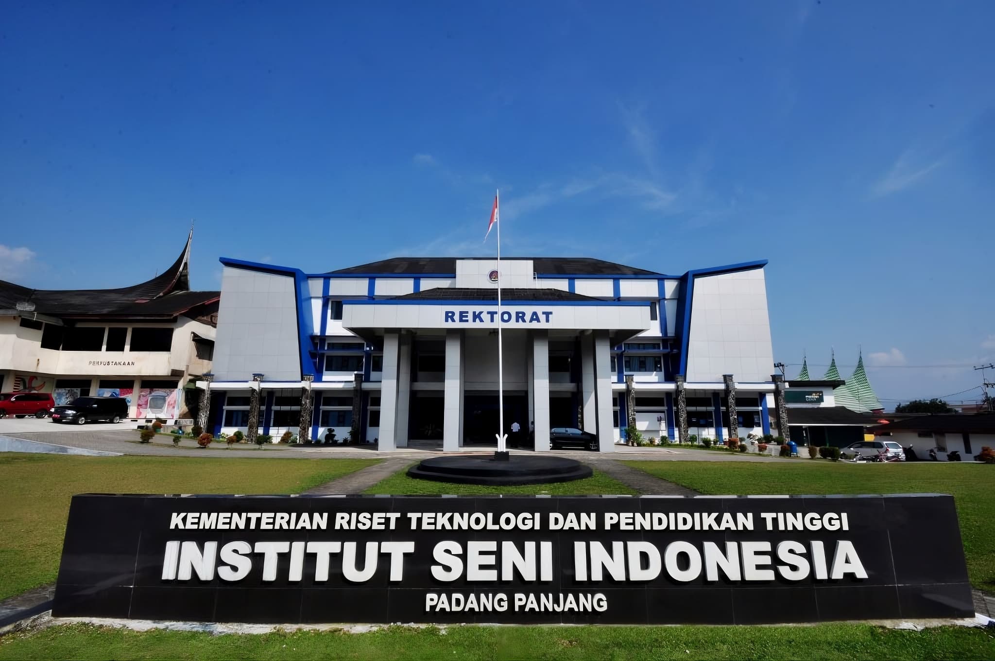 Gedung Rektorat ISI Padangpanjang